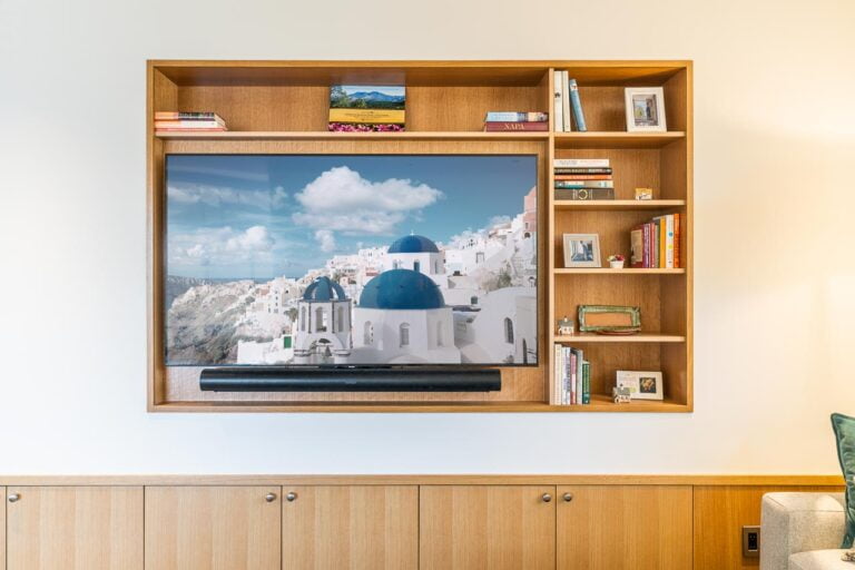 custom-tv-nook