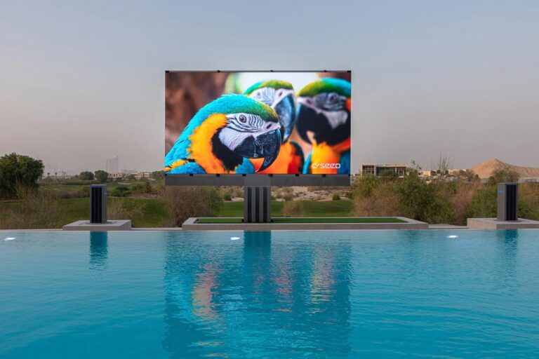 c-seed-outdoor-tv-1